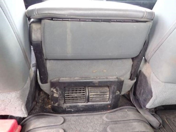 2014-ram-2500-hd-image-31