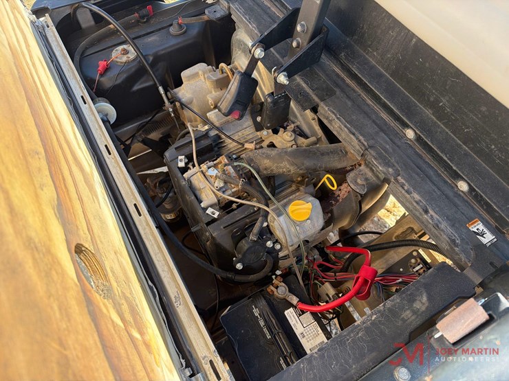 club-car-carryall-1700-image-7