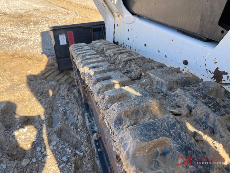 2020-bobcat-t590-image-13
