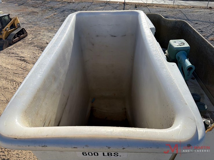 2008-international-7400-image-27