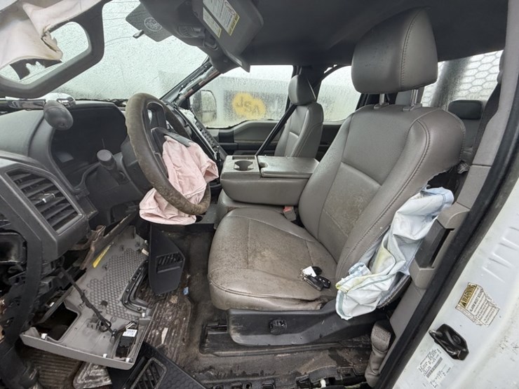 2017-ford-f350-image-10