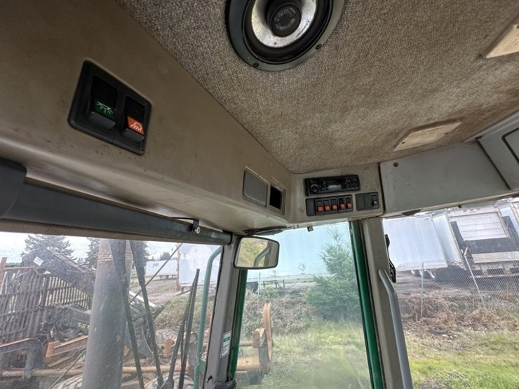 2001-timberjack-1710b-image-22