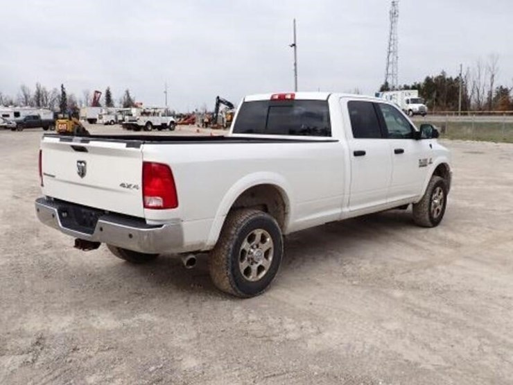 2018-ram-2500-hd-image-5