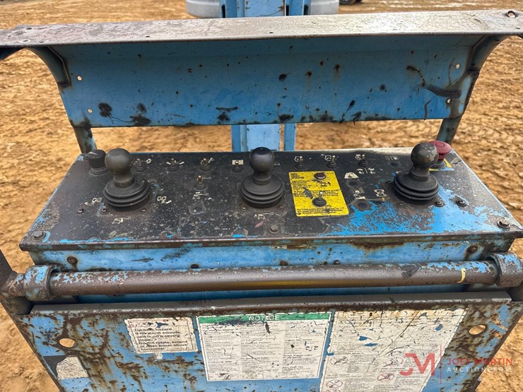 2004-genie-z60/34-image-9