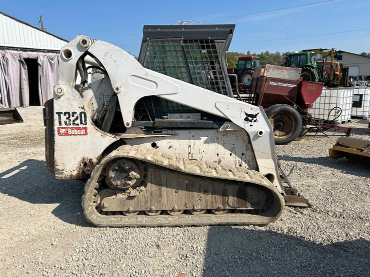 bobcat-t320-image-5