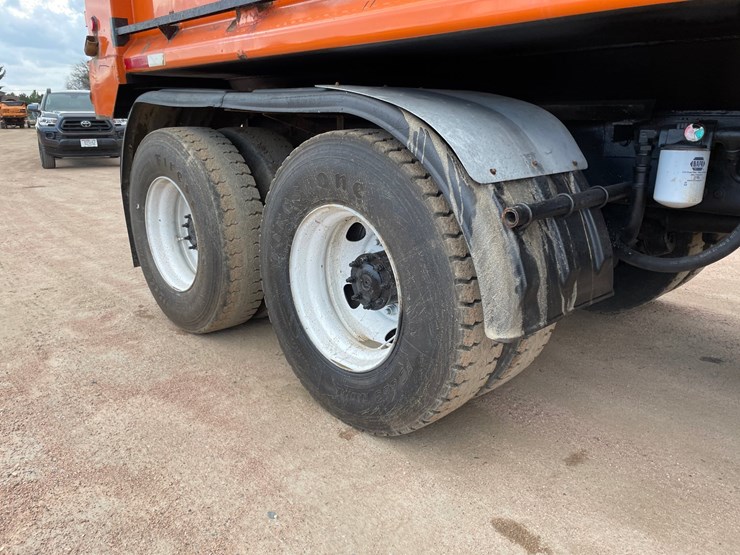 2006-caterpillar-c7-image-28