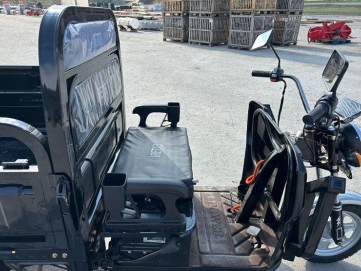 unused-2026-sdlanch-iret13-electric-tricycle-image-17