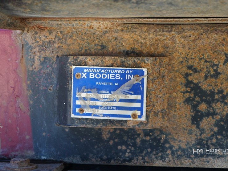 2018-mack-granite-gu713-image-41