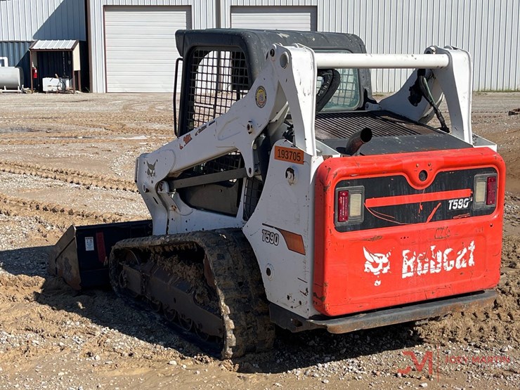2020-bobcat-t590-image-4