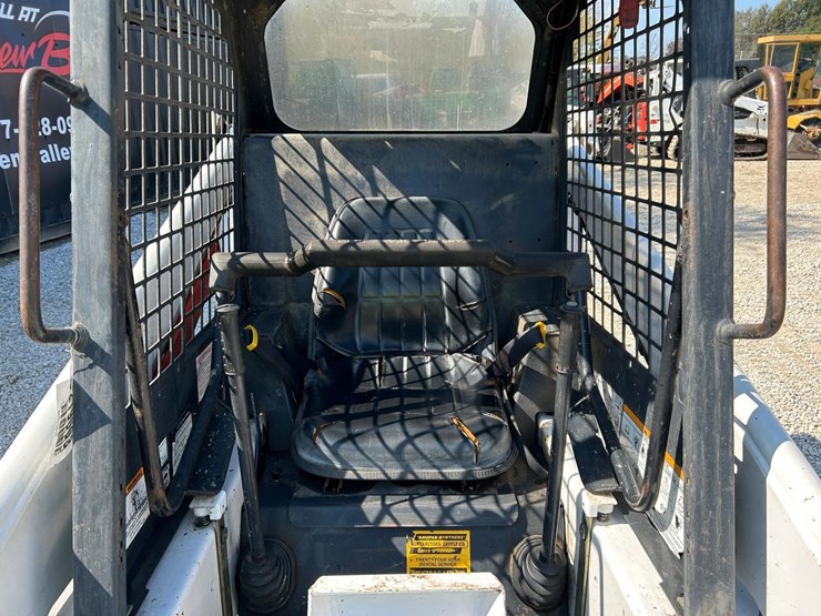 bobcat-742b-image-12