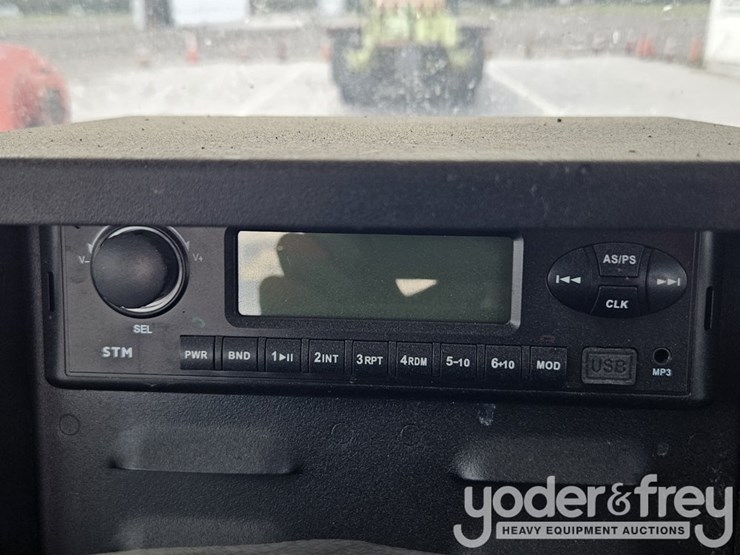 kubota-svl75-2-image-30