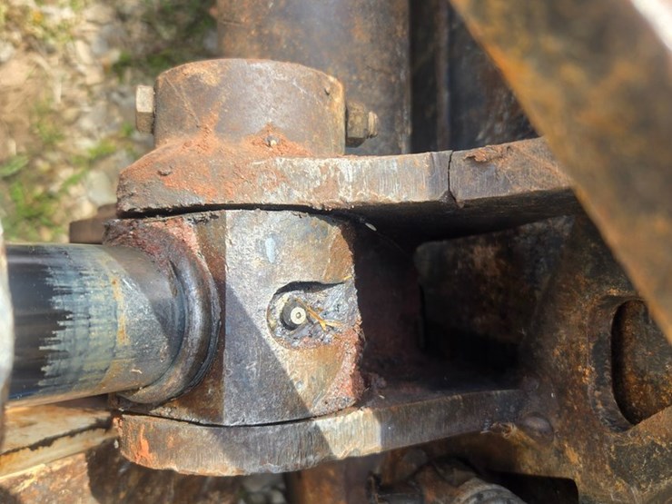 2010-bobcat-t650-image-72