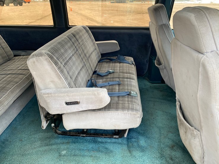 1985-chevrolet-astro-image-27