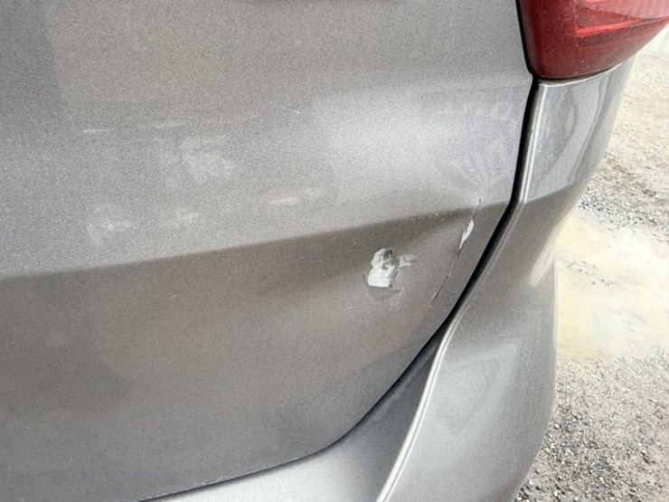 2017-ford-explorer-image-23