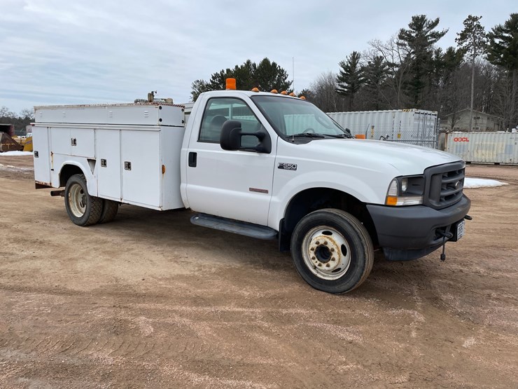 2004-ford-f550-image-7