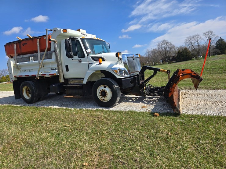 2015-international-workstar-7400-image-23