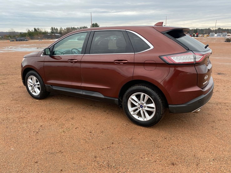 2015-ford-edge-sel-image-9