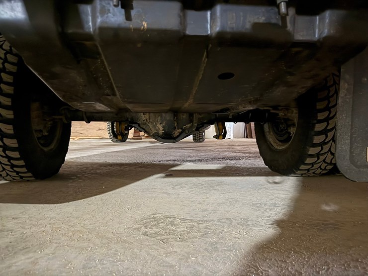 2001-ford-f350-image-17