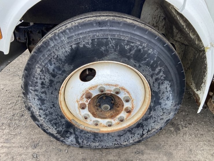 1995-international-4700-image-26