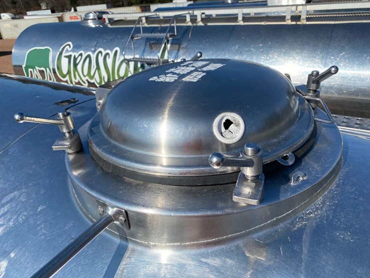 1993-walker-tanker-image-22