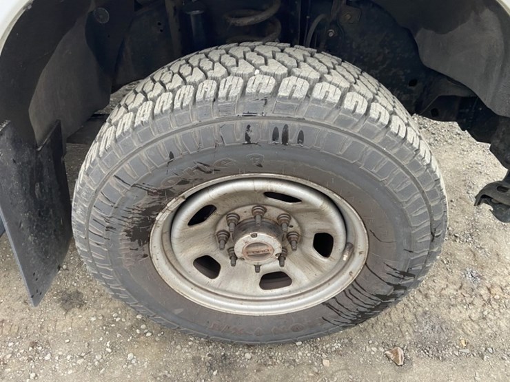 2016-ford-f350-sd-image-36