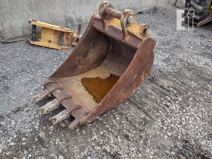 john-deere-24-image-1