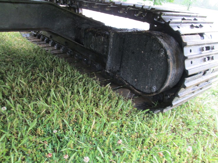 caterpillar-305.5-image-12