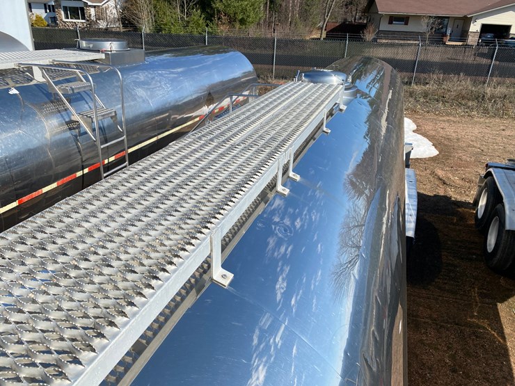 1992-walker-tanker-image-20