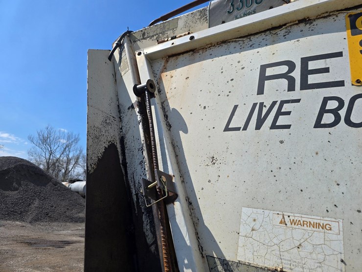 2000-red-river-live-bottom-image-49