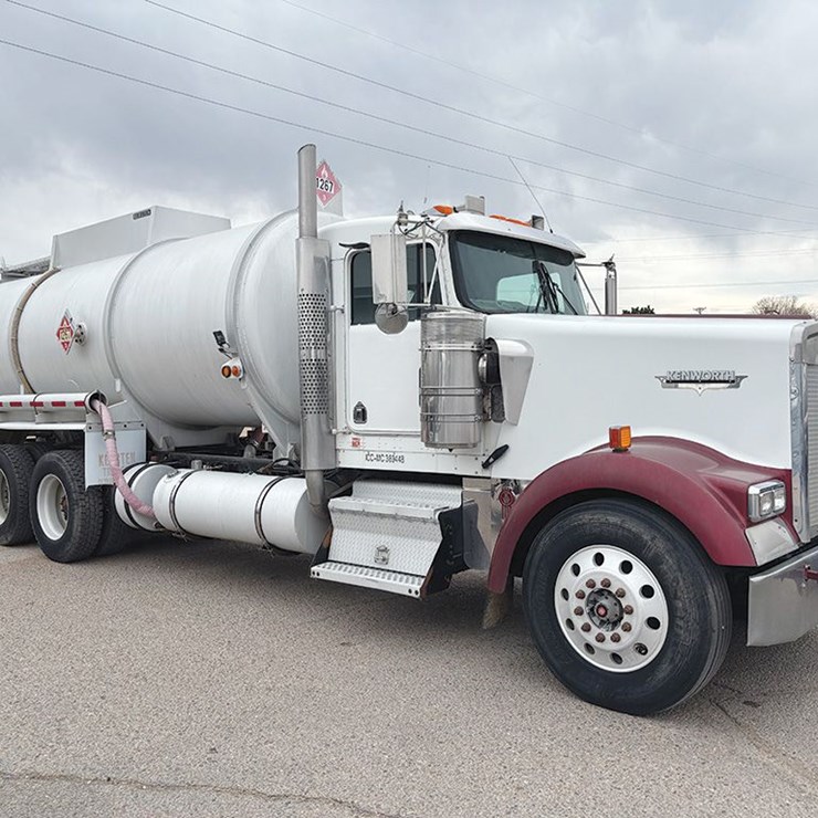 2005 KENWORTH W900L
