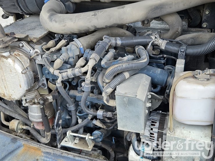 kubota-r630-image-23