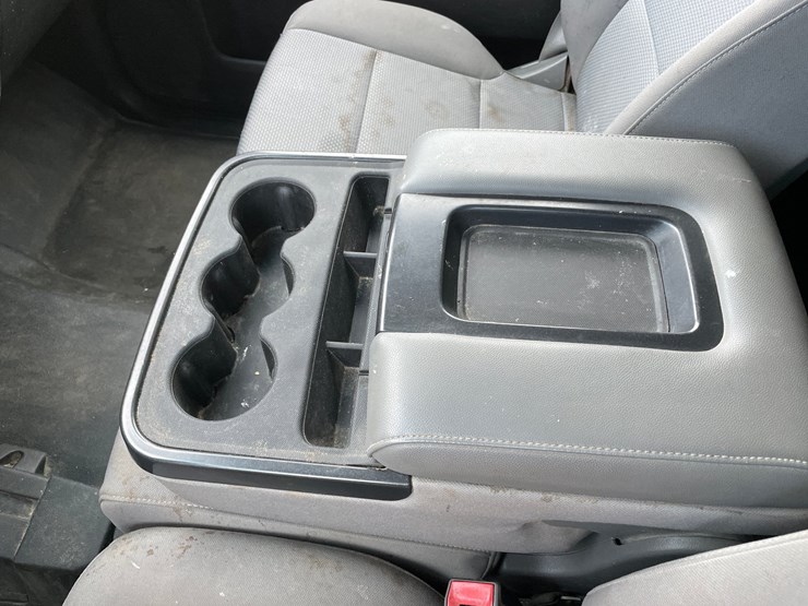 2015-chevrolet-silverado-2500-image-40