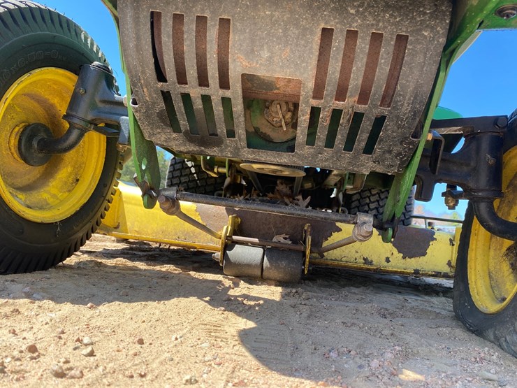 john-deere-325-image-12