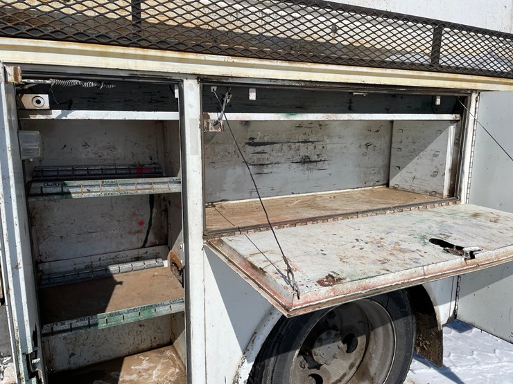 2000-international-4700-image-15