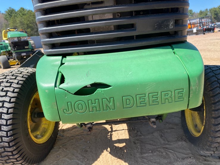 john-deere-325-image-13