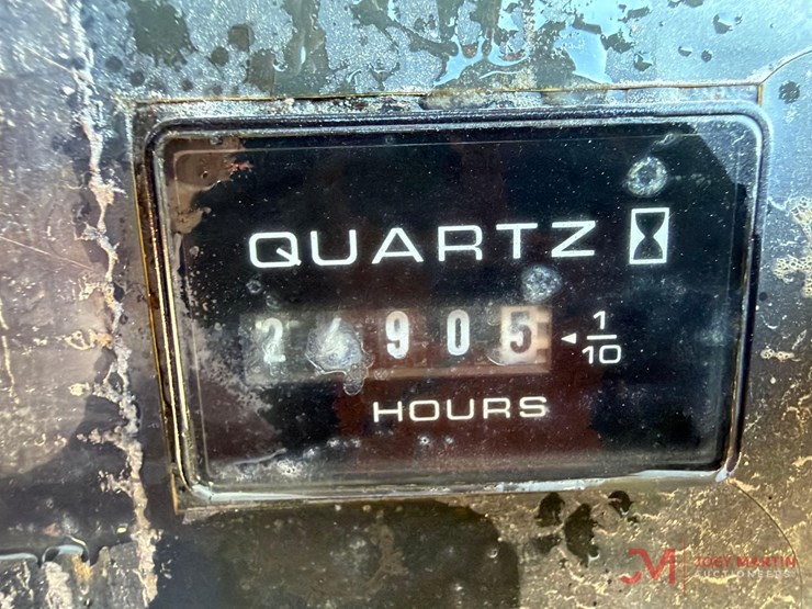 2015-jlg-600aj-image-17