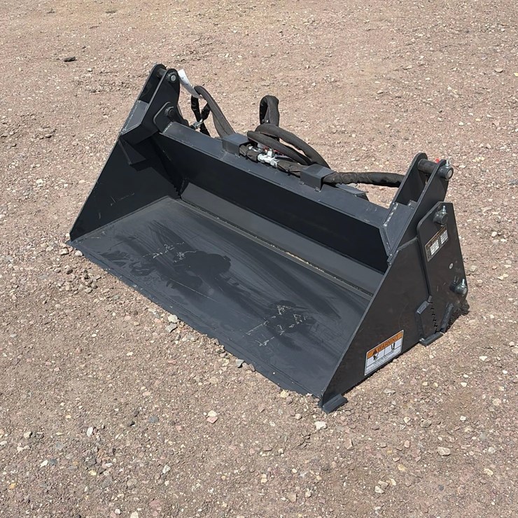 Unused 2026 Wolverine MCB-11-48W Mini Skid Steer Combination Bucket Attachment