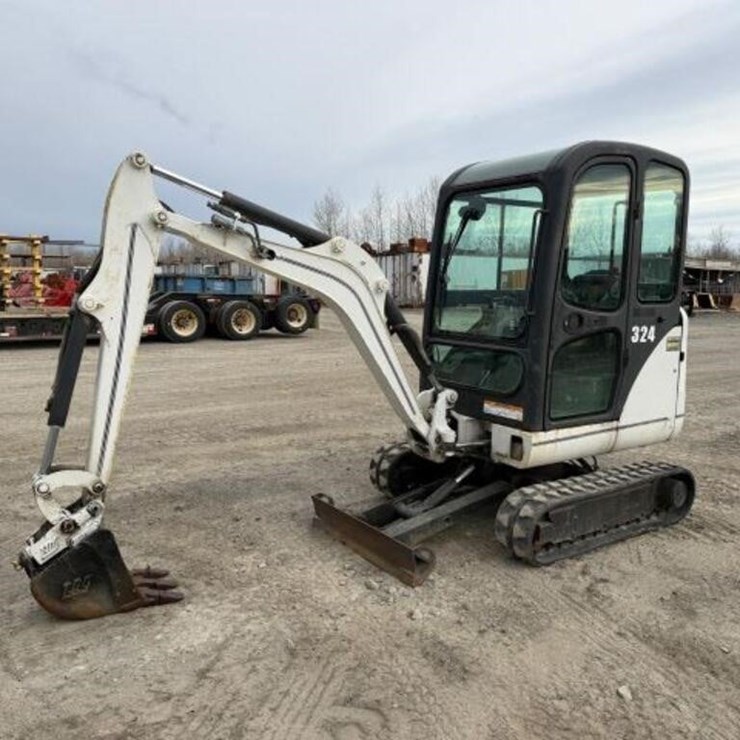 2013 BOBCAT 324