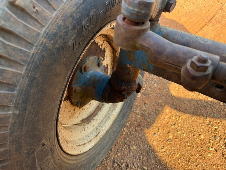 1990-ford-6610-image-10