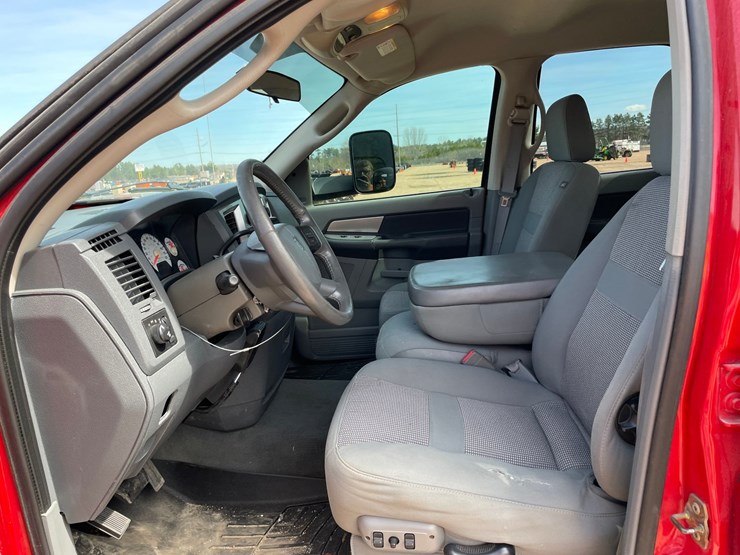 2007-dodge-ram-2500-image-34