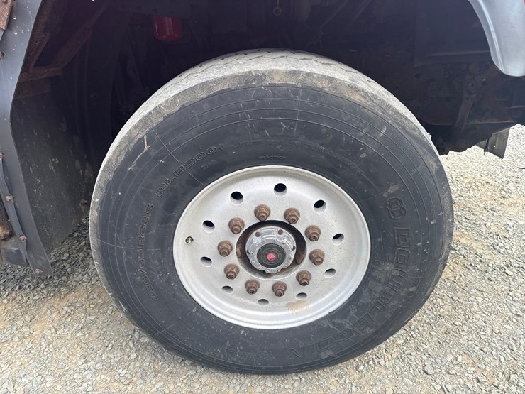 2007-mack-cl733-image-89