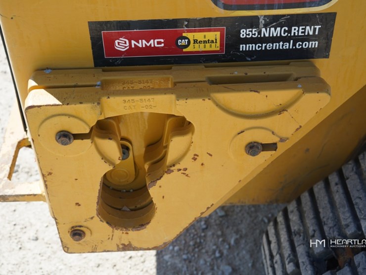 2020-caterpillar-289d3-image-41