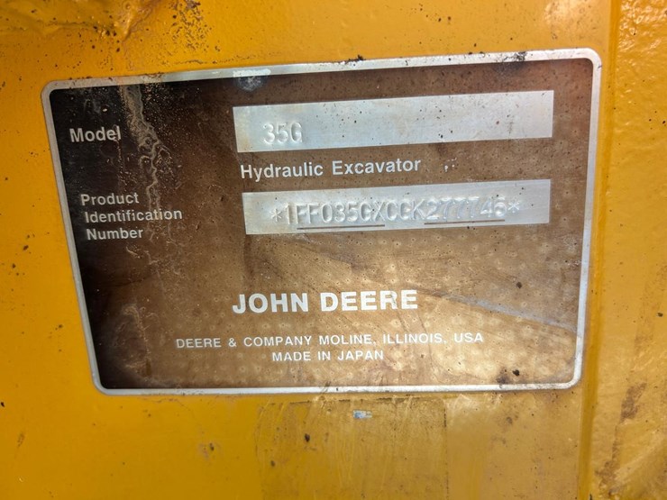 2016-deere-35g-image-26