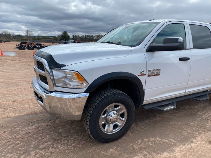 2018-dodge-ram-2500-image-13