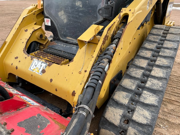 2019-caterpillar-299d2-xhp-image-13