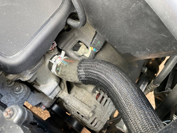 2016-chevrolet-equinox-lt-image-50