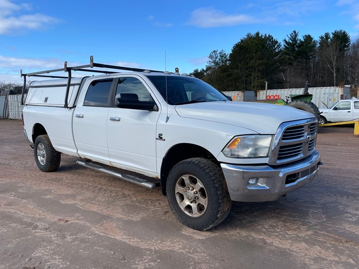 2014-dodge-ram-3500-image-7