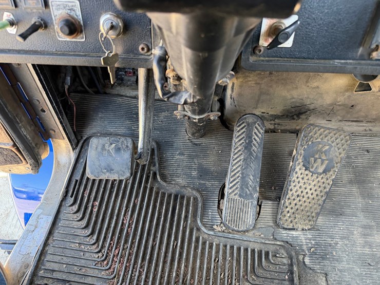 1991-kenworth-t800-image-46