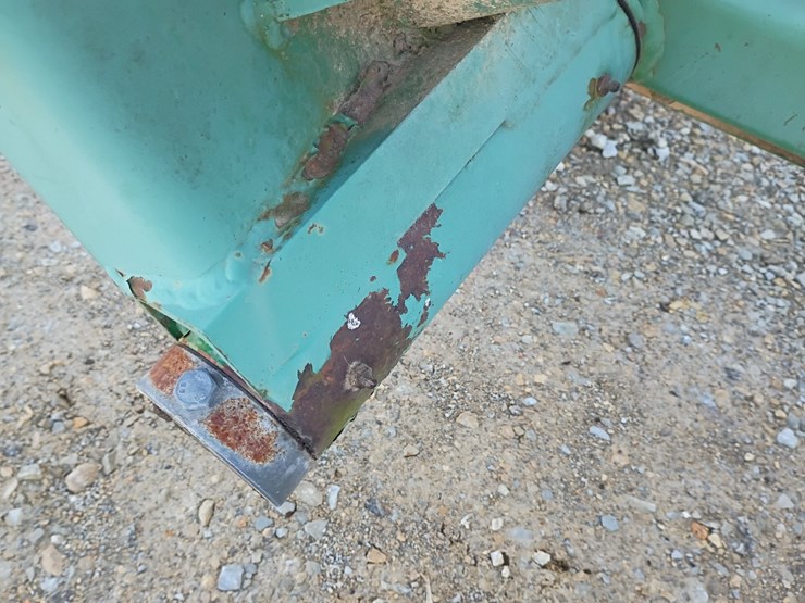 john-deere-702-image-32