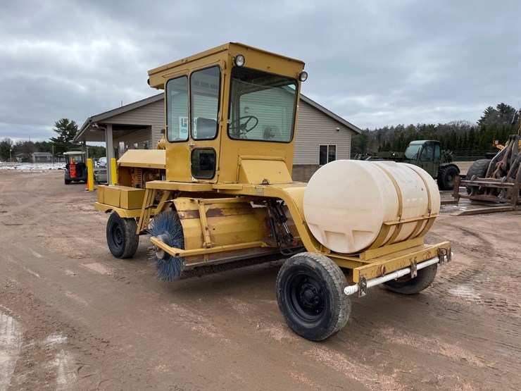 #1111-•-rosco-rb-28-sweeper-image-7